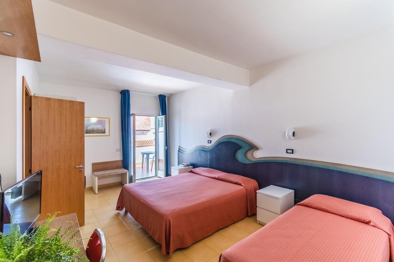 Hotel D'Amato Peschici Εξωτερικό φωτογραφία