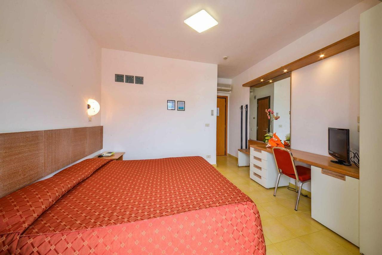 Hotel D'Amato Peschici Εξωτερικό φωτογραφία